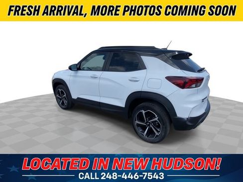 Used 2021 Chevrolet TrailBlazer RS w/ Sun and Liftgate Package AWD/4WD image 8