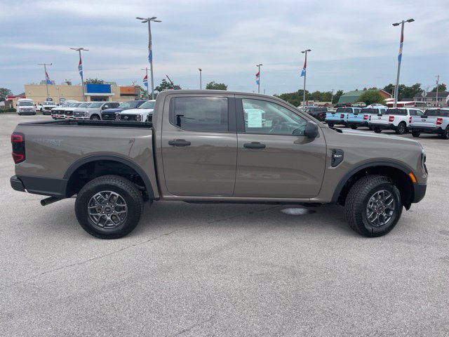 New 2026 Ford Ranger XLT w/ Equipment Group 301A High AWD/4WD image 17