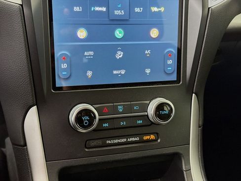Used 2024 Ford Edge SE AWD/4WD image 18