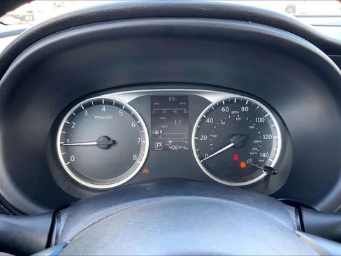 Used 2024 Nissan Kicks S FWD image 25