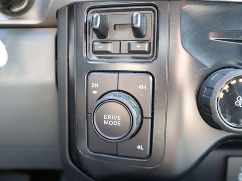 Used 2024 Ford F350 XLT image 51