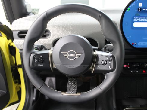 Used 2025 MINI Cooper S image 8