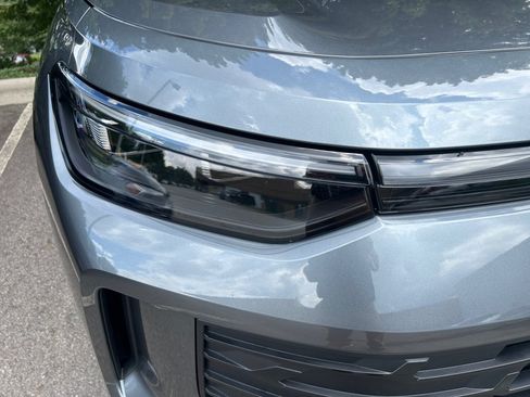 Certified 2026 Volkswagen Tiguan S FWD image 24