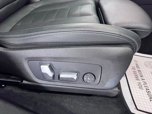 Used 2019 BMW X3 M40i w/ Premium Package image 14