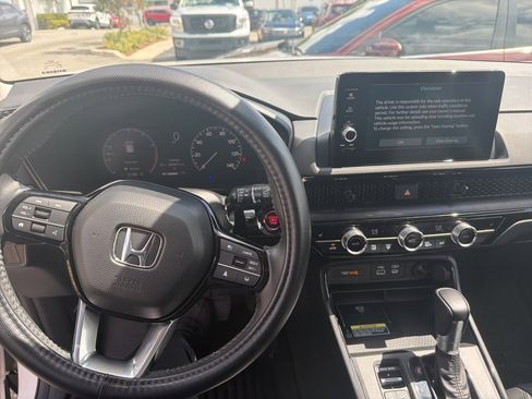 Used 2025 Honda CR-V EX-L image 13