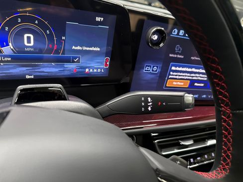 New 2026 Chevrolet Traverse RS image 30