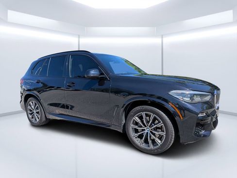 Used 2019 BMW X5 xDrive40i w/ M Sport Package AWD/4WD image 1