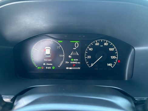 Used 2025 Honda CR-V Sport image 33