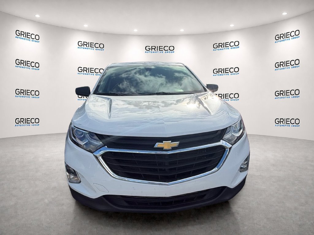 Used 2019 Chevrolet Equinox LS w/ LS Convenience Package FWD image 3