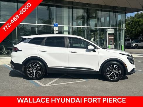 Used 2024 Kia Sportage EX FWD image 5