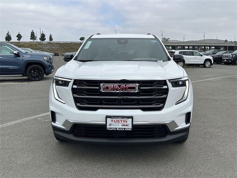 New 2025 GMC Acadia Elevation image 8