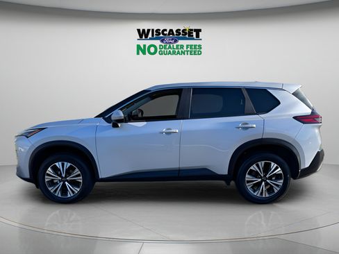 Used 2023 Nissan Rogue SV AWD/4WD image 2