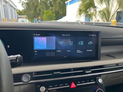 Used 2025 Hyundai Tucson Blue image 21