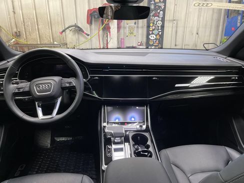 Used 2026 Audi Q8 Premium Plus w/ Premium Plus Package AWD/4WD image 20