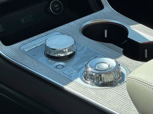 New 2026 Genesis GV80 2.5T Prestige image 7