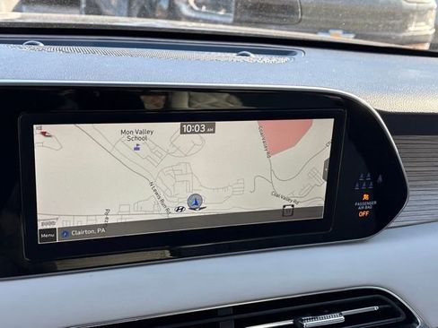 Used 2022 Hyundai Palisade Limited w/ Cargo Package image 15