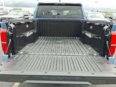 New 2026 Toyota Tacoma SR5 AWD/4WD image 19