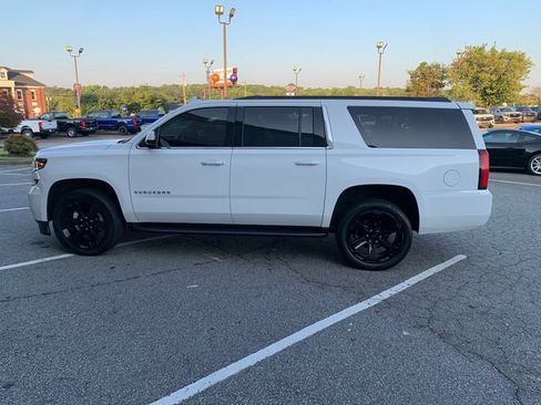 Used 2017 Chevrolet Suburban LS AWD/4WD image 11