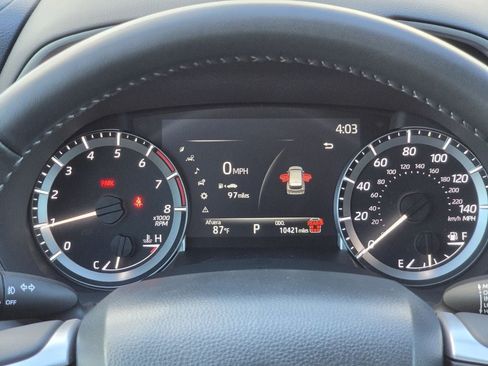 Used 2026 Toyota Highlander XLE AWD/4WD image 16