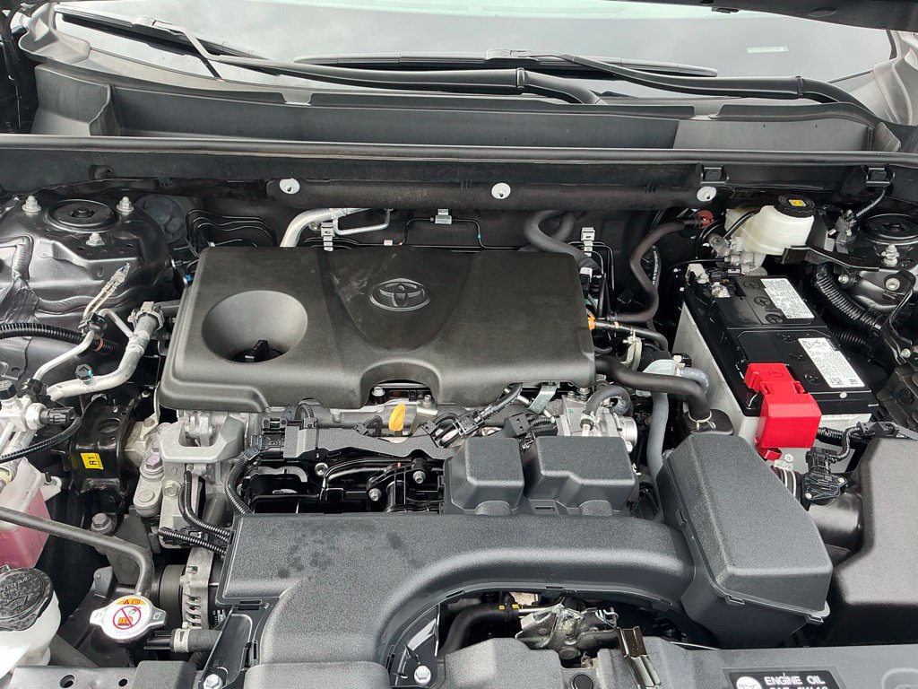 Certified 2024 Toyota RAV4 LE AWD/4WD image 35