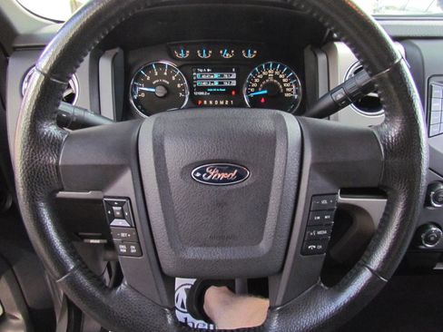 Used 2014 Ford F150 XLT w/ XLT Chrome Package image 23