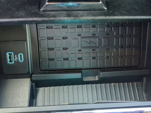 Certified 2023 Ford Expedition Max Limited RWD image 23