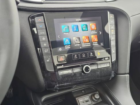 Used 2025 INFINITI QX50 Luxe image 33