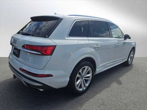 Used 2025 Audi Q7 3.0T Premium Plus AWD/4WD image 3