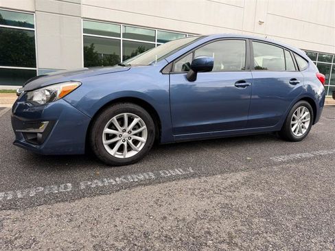 Used 2013 Subaru Impreza 2.0i Premium w/ All-Weather Pkg AWD/4WD image 4
