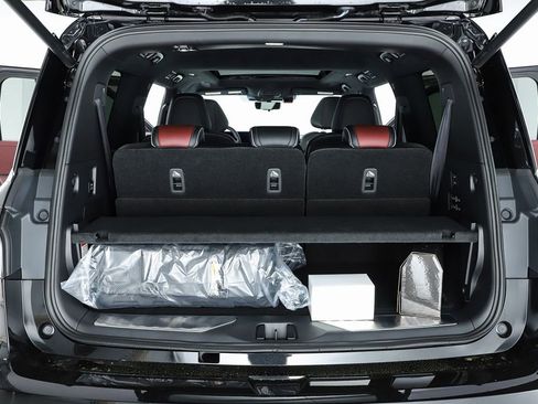 New 2026 INFINITI QX80 Autograph w/ Premium Cargo Package AWD/4WD image 71