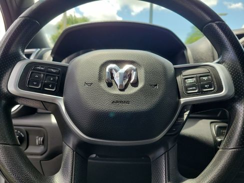 Used 2022 RAM 2500 Big Horn AWD/4WD image 16