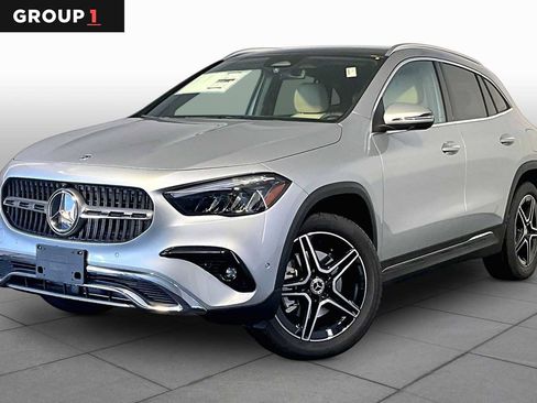 New 2026 Mercedes-Benz GLA 250 4MATIC image 1