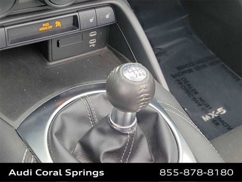 Used 2024 MAZDA MX-5 Miata Club image 25