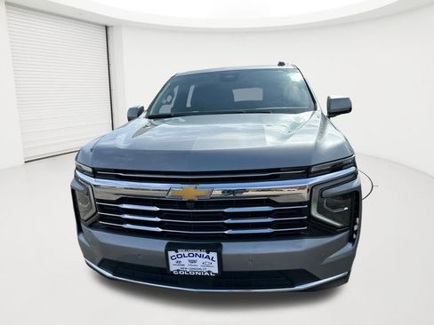 Certified 2025 Chevrolet Tahoe LT AWD/4WD image 2