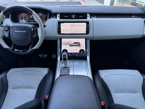 Used 2022 Land Rover Range Rover Sport SVR AWD/4WD image 4