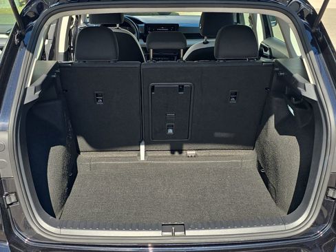 Used 2025 Volkswagen Taos S image 16