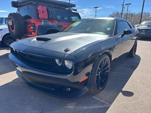 Used 2022 Dodge Challenger R/T Scat Pack w/ T/A Package RWD image 3