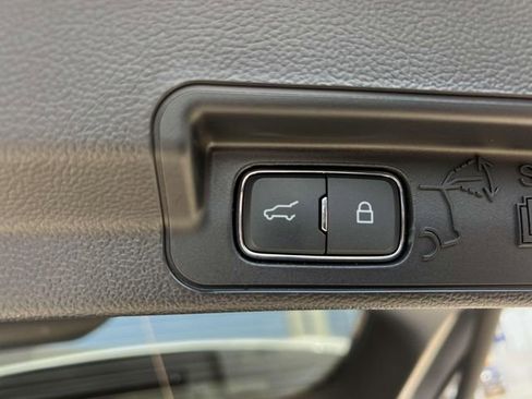 Used 2025 Ford Explorer ST w/ Sun And Sound Package image 13