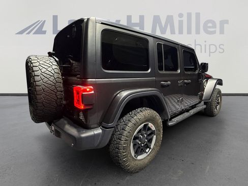 Used 2018 Jeep Wrangler Unlimited Rubicon image 5
