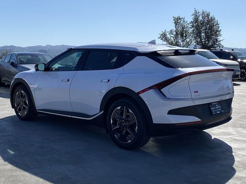 New 2026 Kia EV6 Light RWD image 6