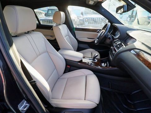 Used 2016 BMW X4 xDrive28i image 40
