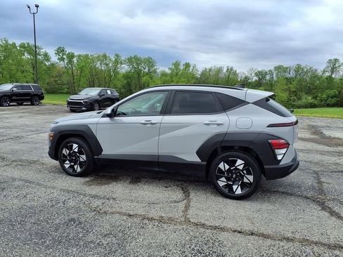 Used 2025 Hyundai Kona SEL FWD image 36