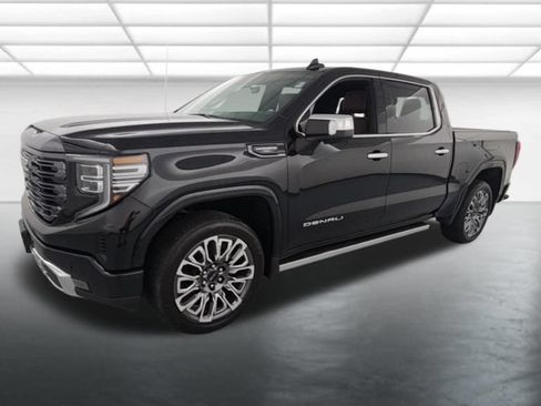 Used 2023 GMC Sierra 1500 Denali Ultimate AWD/4WD image 3