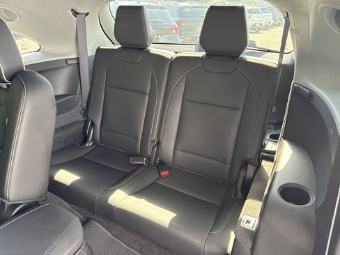 Used 2019 Acura MDX w/ Advance Package AWD/4WD image 16