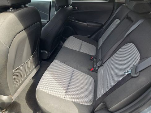 Used 2021 Hyundai Kona SEL image 15