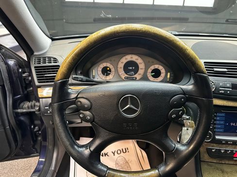 Used 2008 Mercedes-Benz E 350 4MATIC Sedan w/ Premium Pkg 1 image 12