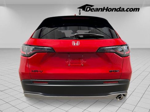 New 2027 Honda HR-V Sport image 4