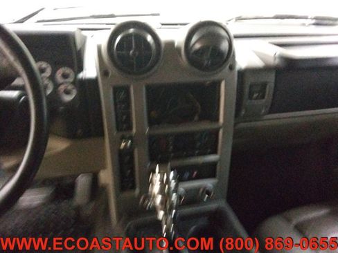 Used 2003 HUMMER H2 w/ Preferred Equipment Group AWD/4WD image 13