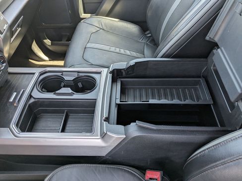 Used 2018 Ford F250 Platinum w/ Platinum Ultimate Package AWD/4WD image 30