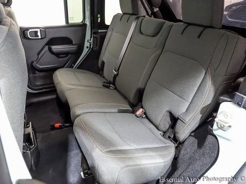 Used 2024 Jeep Wrangler Sport S image 11